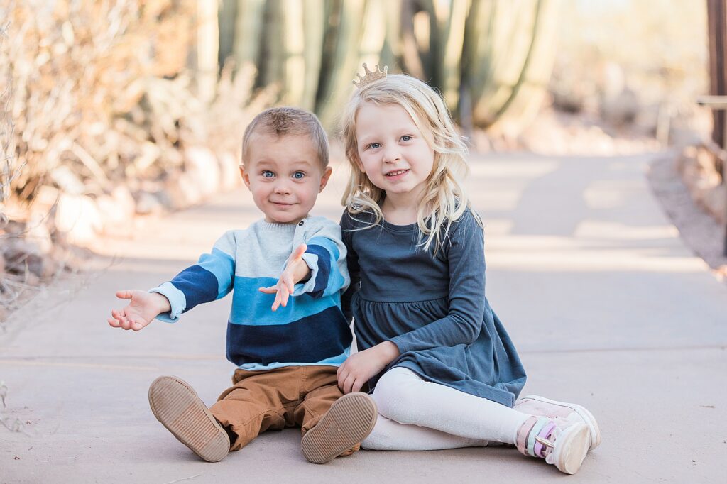 Arizona Family Photographer Desert Botanical Garden Gilbert