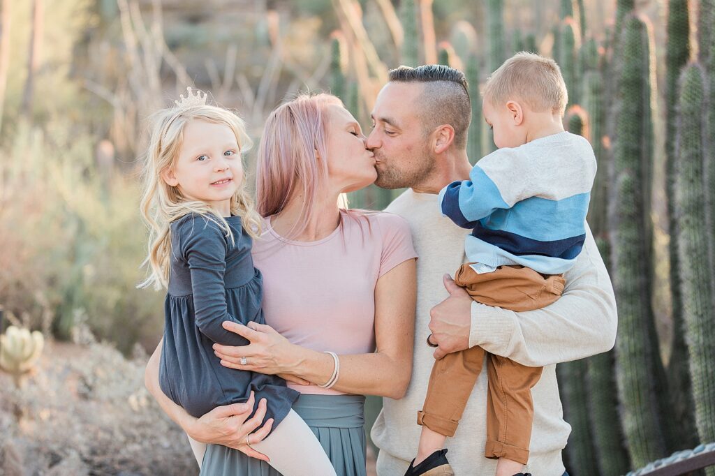 Arizona Family Photographer Desert Botanical Garden Gilbert